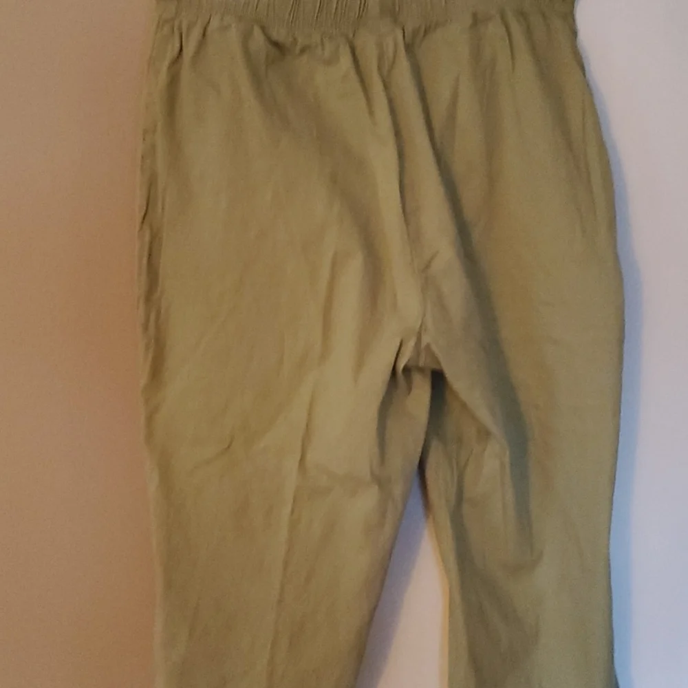 Pants - Picture 4 of 4